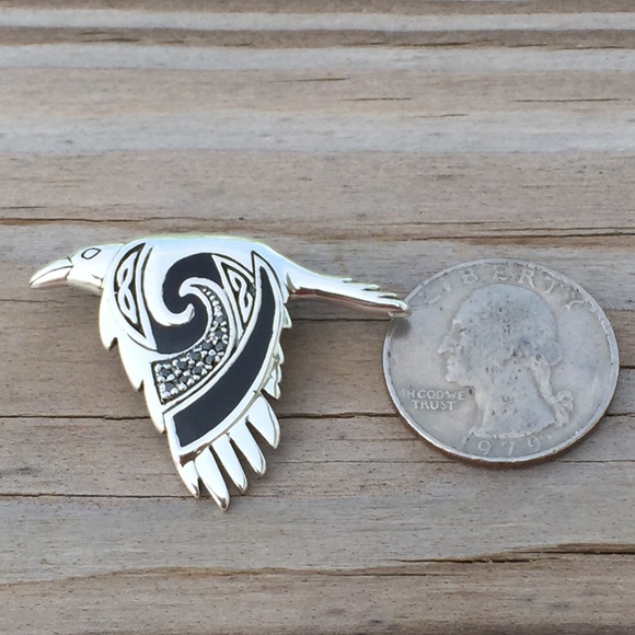 Raven in Flight Pendant .925 Sterling Silver w/ Black CZ and enamel Peter Stone - Picture 5 of 8